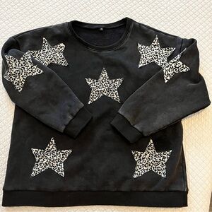 Comfy Leopard Star Sweatshirt